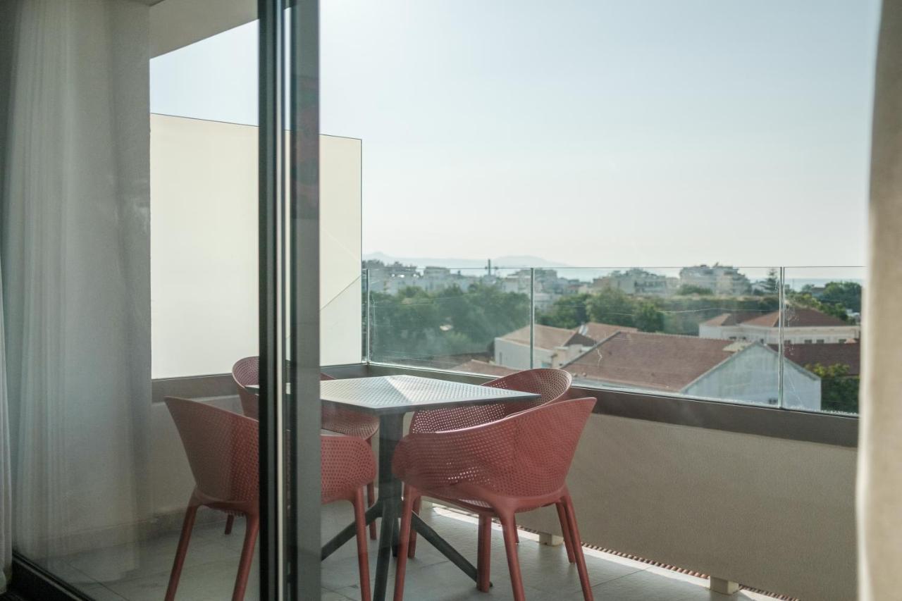 Sky-High 70Sqm Penthouse W. Stunning Views - 05 Apartment Chania  Bagian luar foto